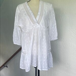 Charlie Paige NWOT White Cotton Babydoll Top blouse Embroidered 3/4 Sleeve Large